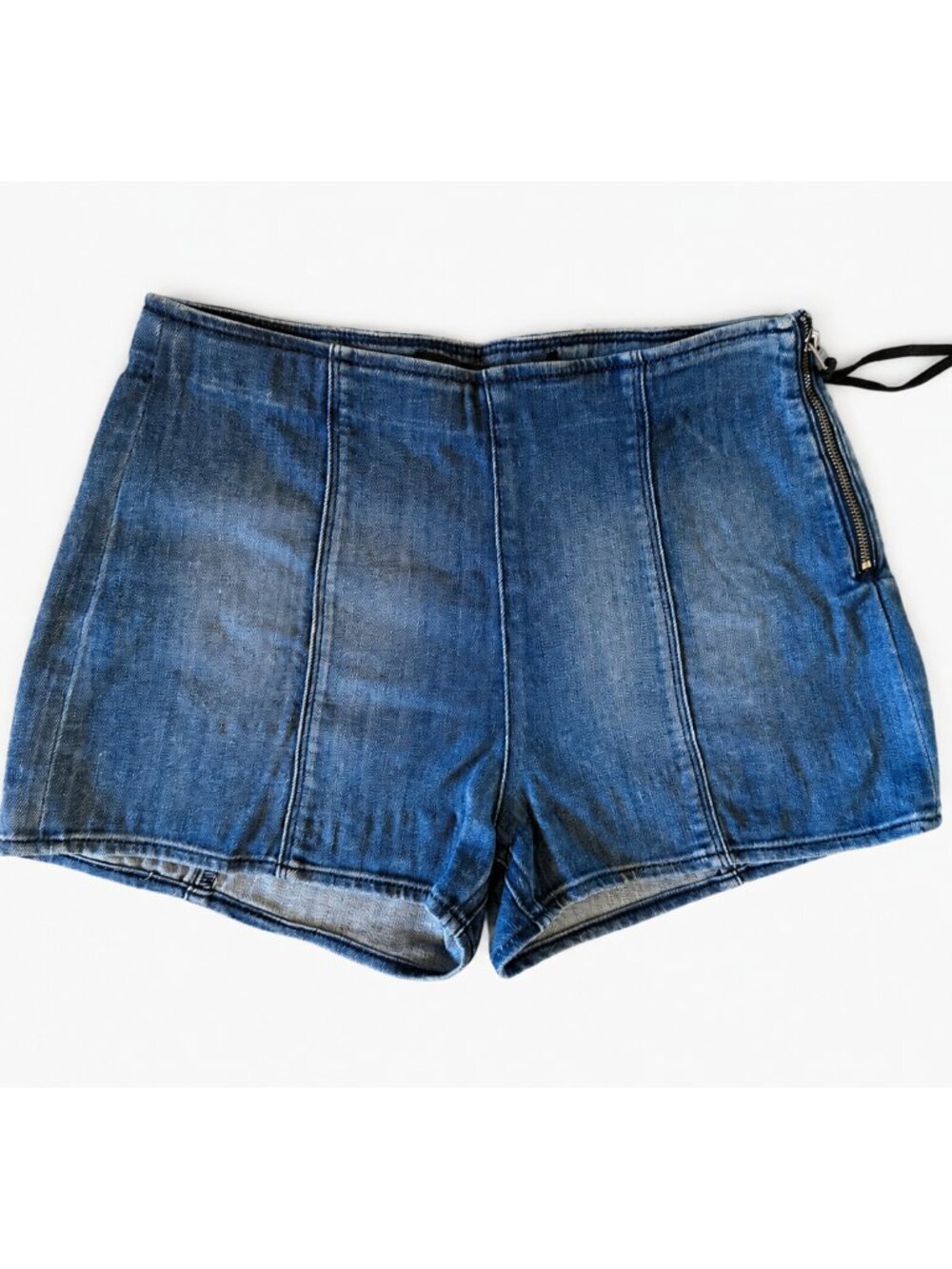 Express Jeans Y2K Blue Coated Denim Side Zip Hot Shorts Size 6 Approx